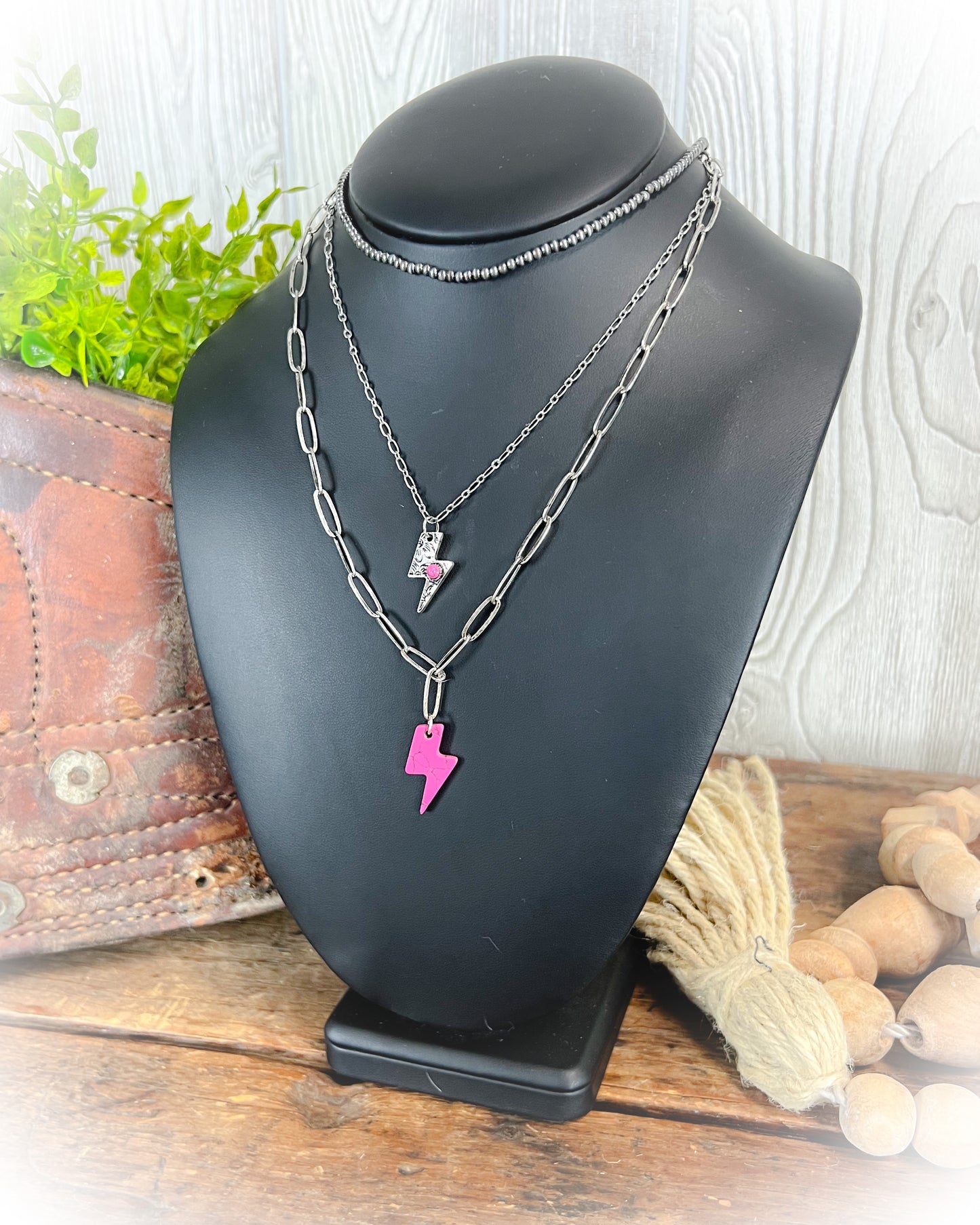 Lightning Bolt Layered Necklace - Hot Pink