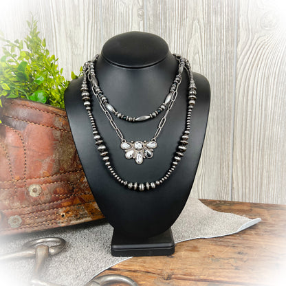 Liars Western Layered Necklace - White