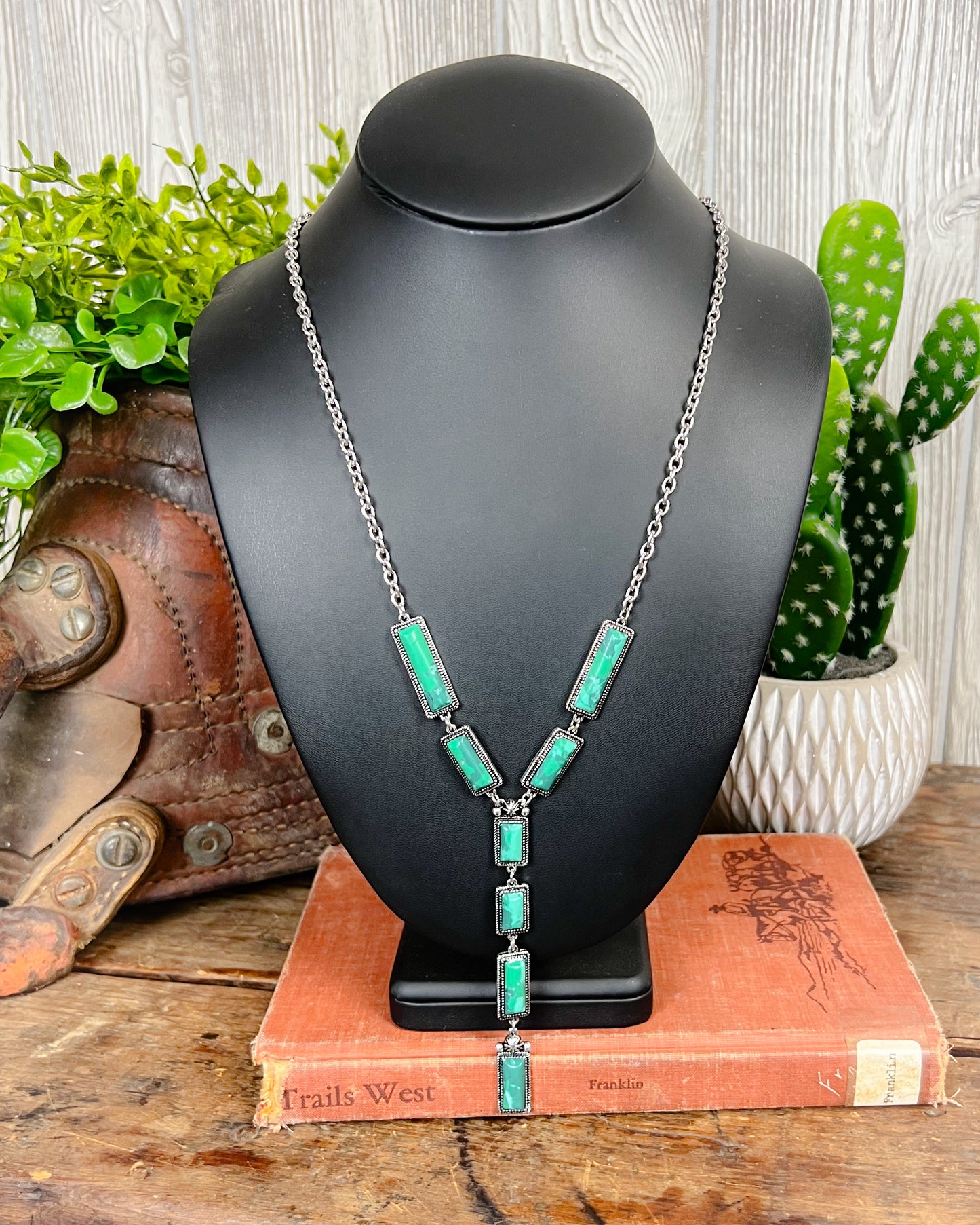 Jolene Lariat Necklace - Teal