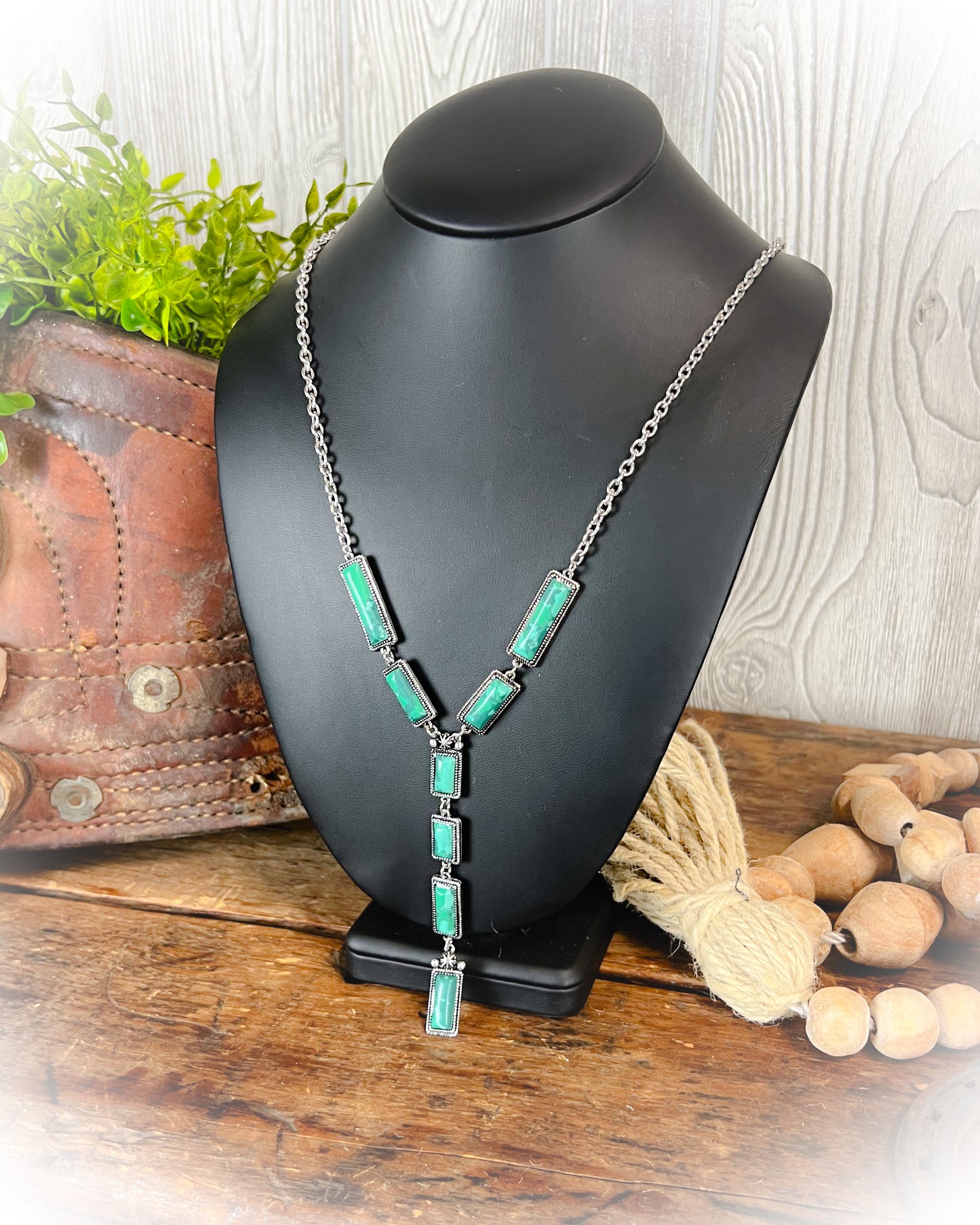 Jolene Lariat Necklace - Teal