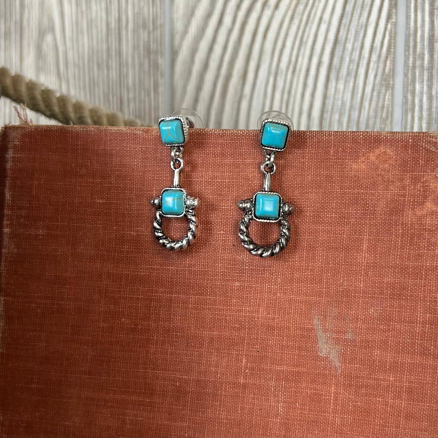 Western Rope Horse Bit Necklace Set – Turquoise