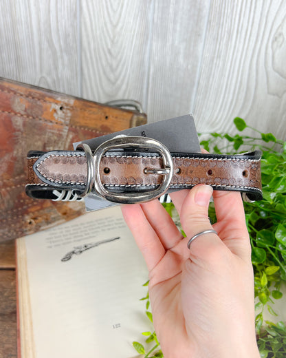 Oxy Daisy Leather Dog Collar