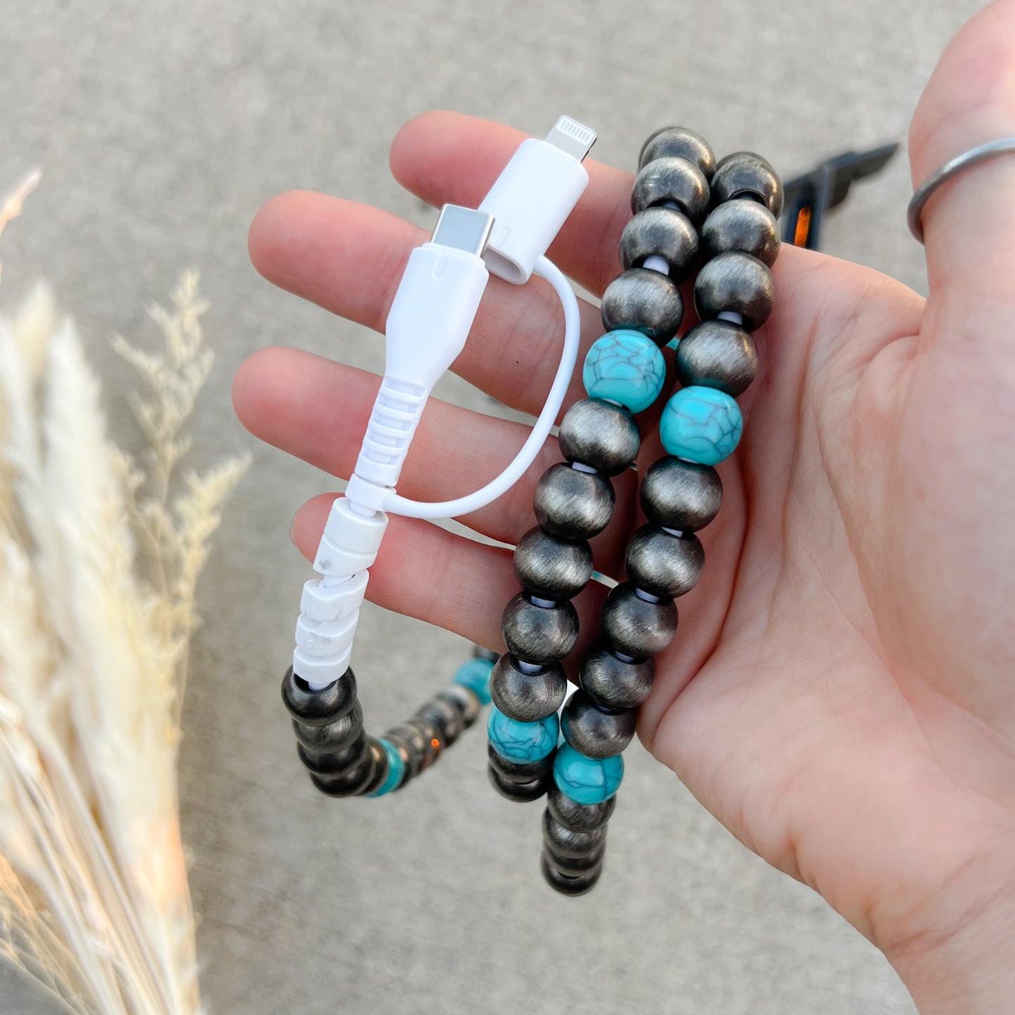 Navajo Style Pearl & Turquoise Beaded Western Charging Cord+