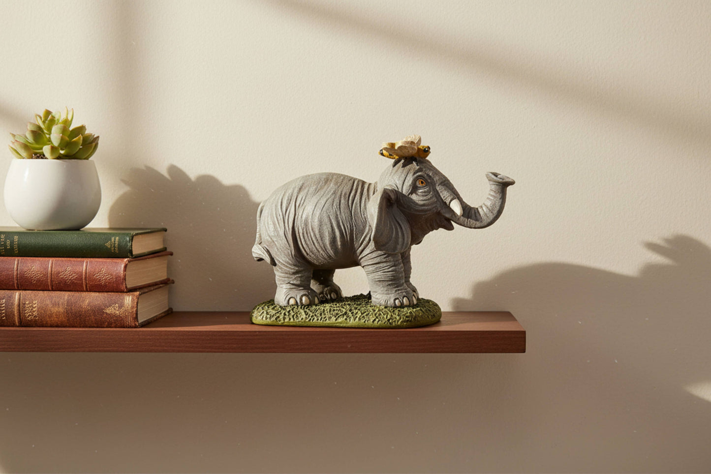 ELEPHANT HONEY ON BOARD, BUZZ BUDDIES COLLECTION