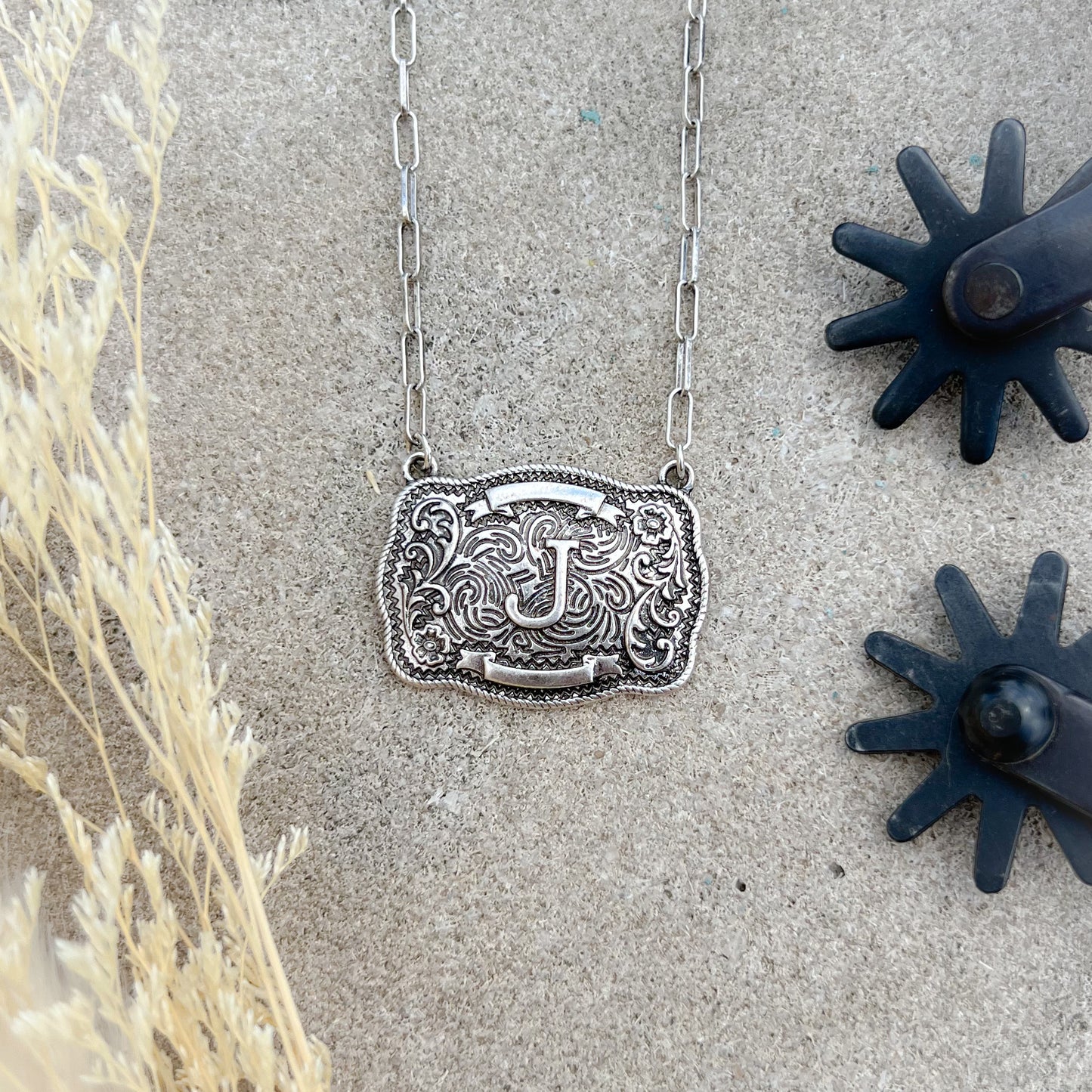 Western Buckle Initial Necklace – Bold Letter Pendant on Paperclip Chain
