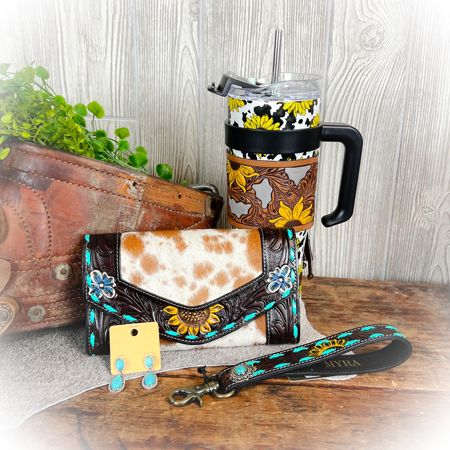 Western Mom On The Go Bundle – 4 or 5 Piece Western Accessory Set (Wallet, Tumbler, Jewelry & Keychain)