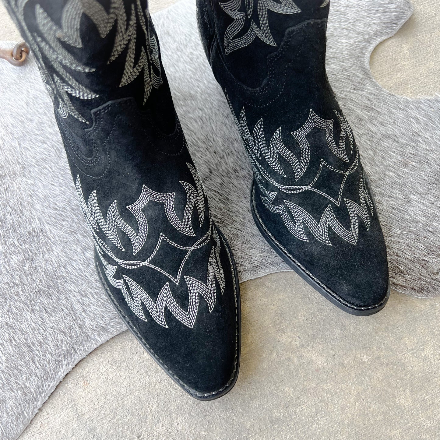 Midnight Ryder Black Leather Boots