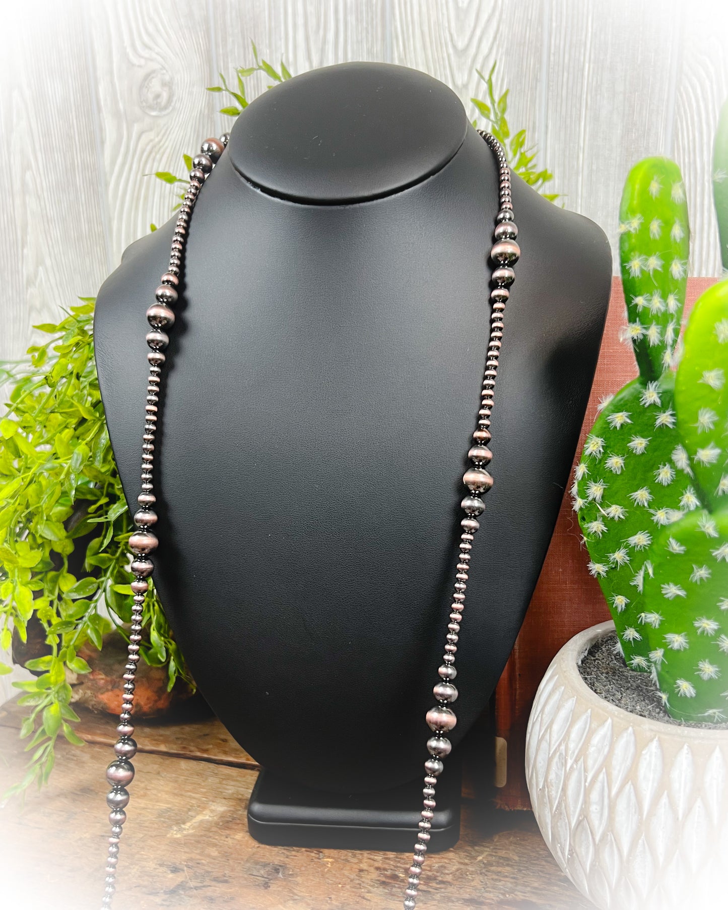 Navajo Pearl Bead Necklace - Bronze