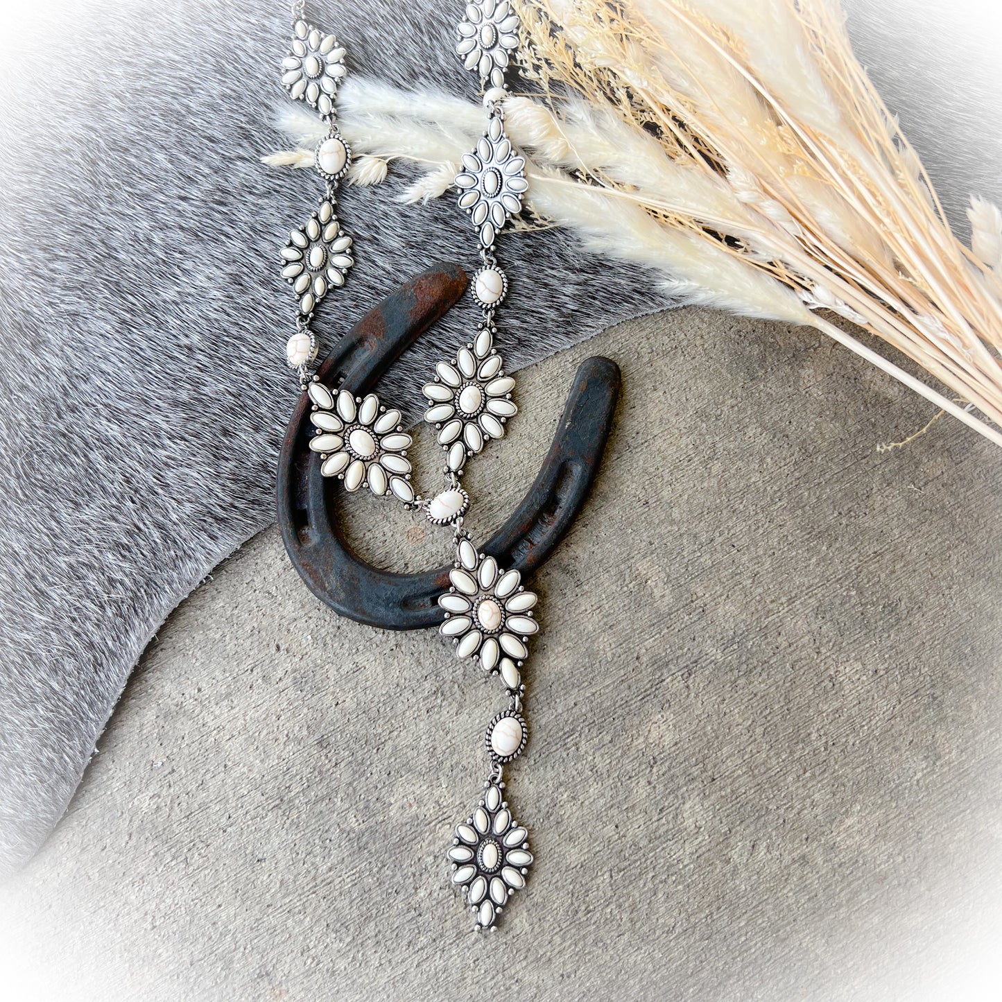 Drifter Western Lariat Necklace - White