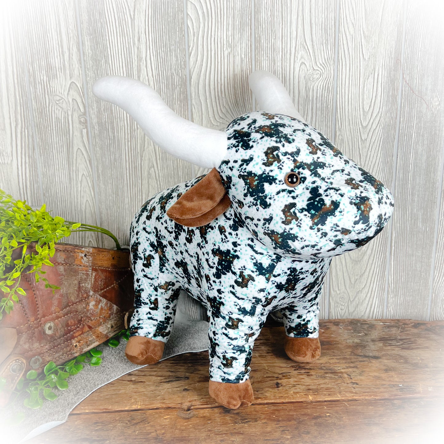 Longhorn Bull Western Plushie – Multiple Colors | 18" x 12" | Limited-Time Doorbuster