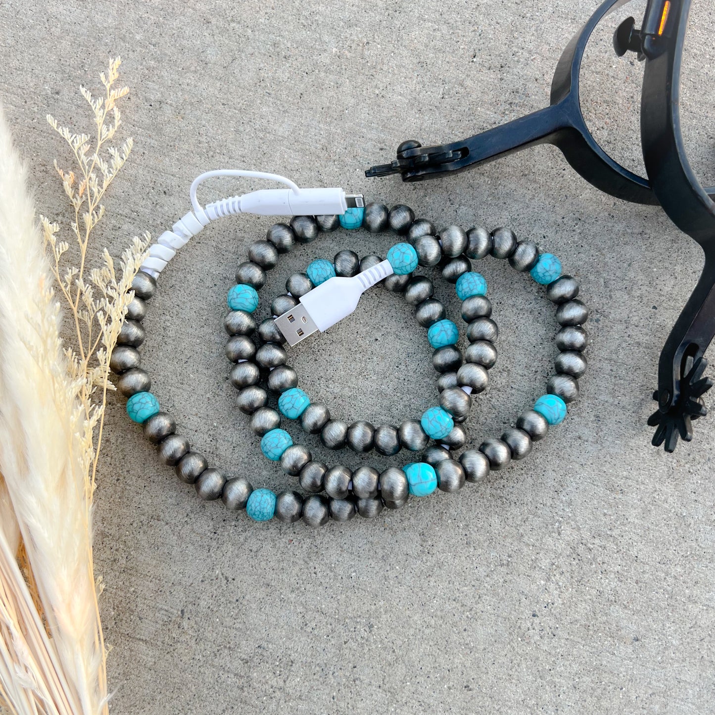 Navajo Style Pearl & Turquoise Beaded Western Charging Cord+