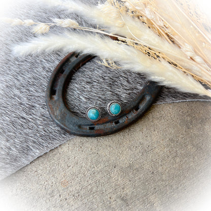 Round Up Small Western Stud Earrings - Turquoise