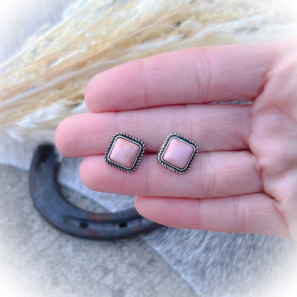 Small Western Stone Stud Earrings - Corral