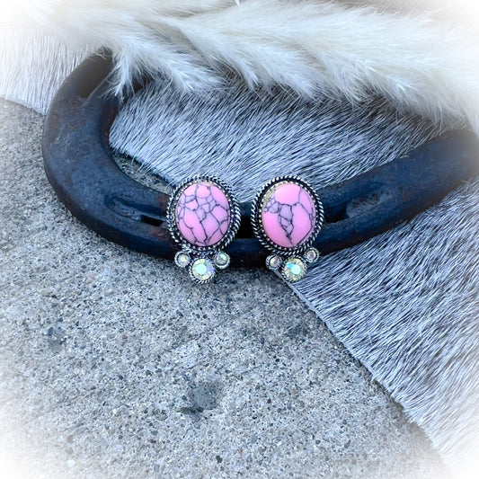 Royal Western Everyday Stud Earrings - Pink