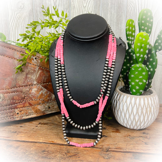 Navajo Pearl Layered Necklace - Hit Pink