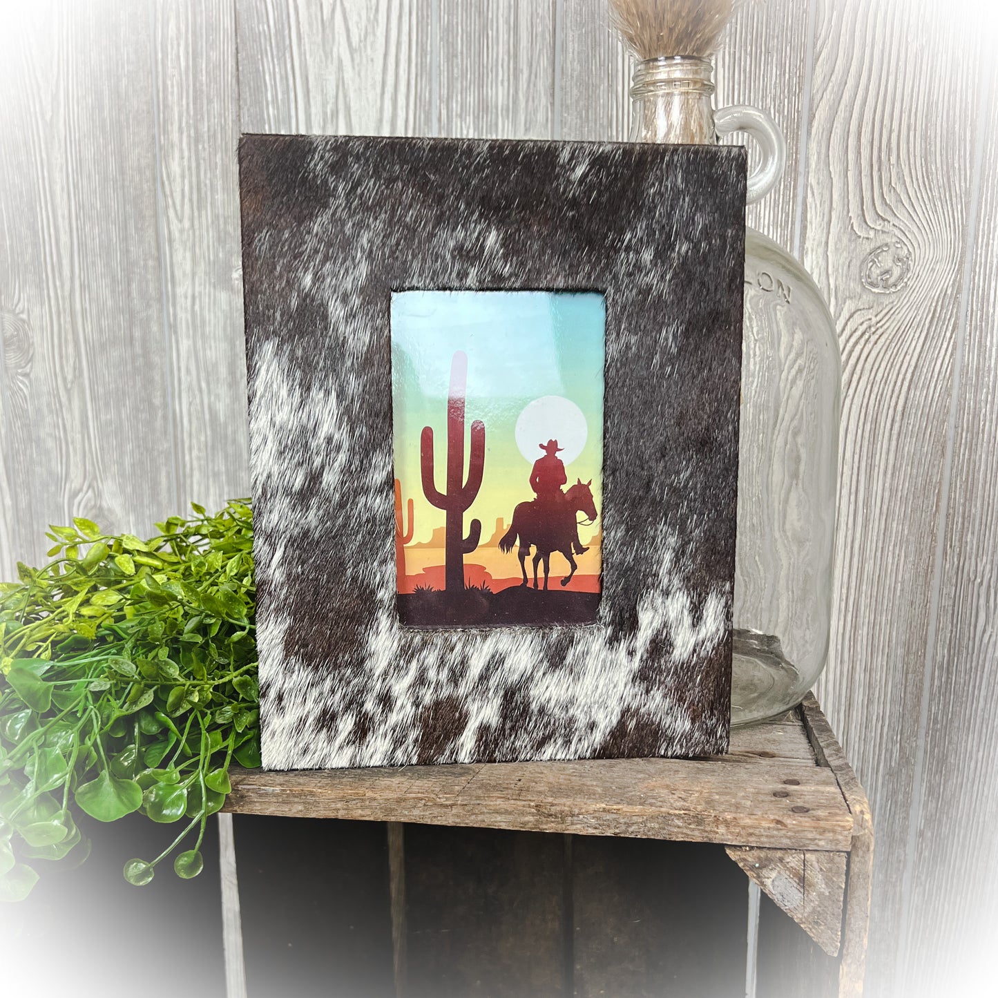 Cowhide Picture Frame - Black & White