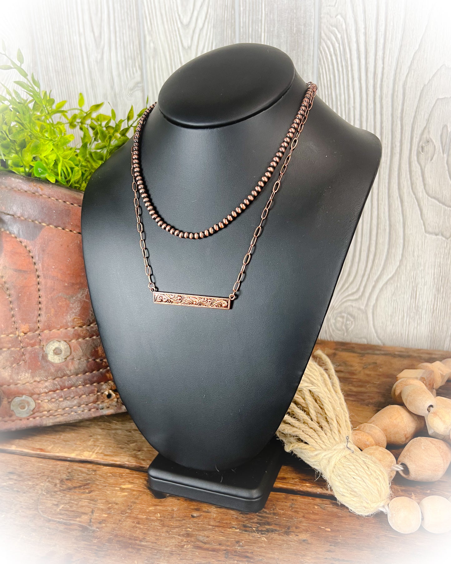 Paisley Engraved Bar Layered Necklace - Multiple Colors