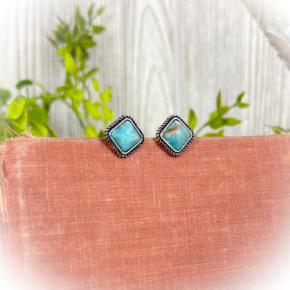 Small Western Stone Stud Earrings - Turquoise