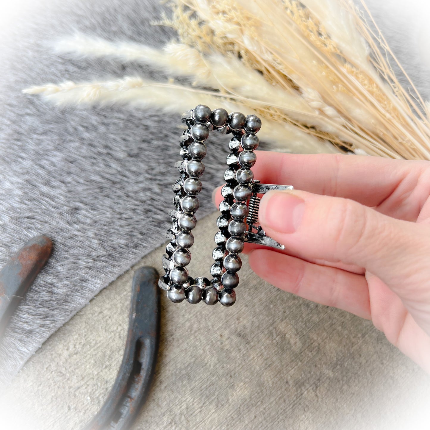 Mini Navajo Style Pearl Claw Clip - Multiple Colors