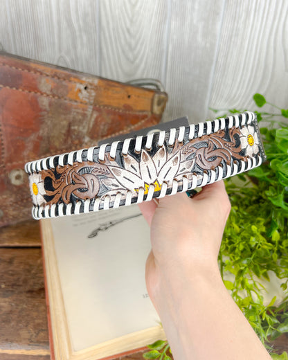 Oxy Daisy Leather Dog Collar