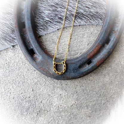 Lucky Horseshoe Dainty Necklace – 18K Gold Plated