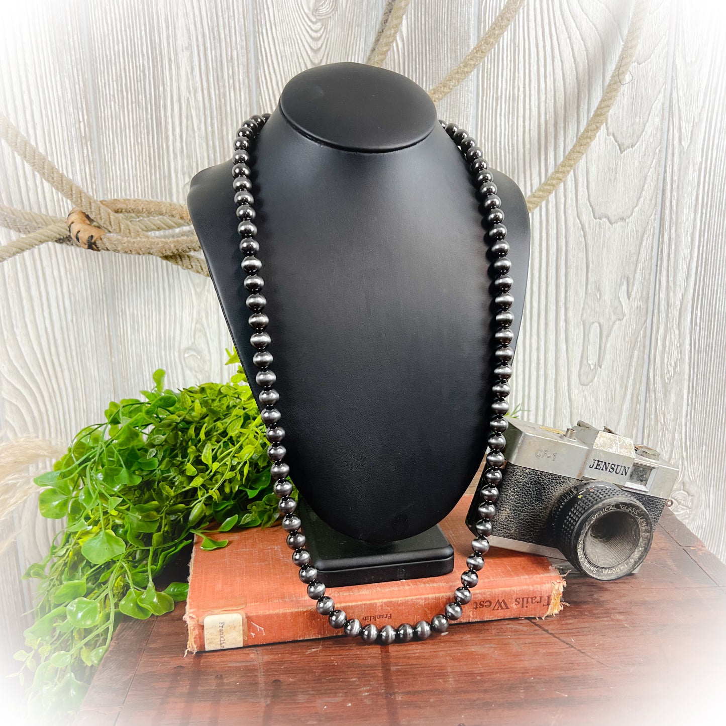 Gaucha Navajo Style Pearl Necklace – 10mm – 30"
