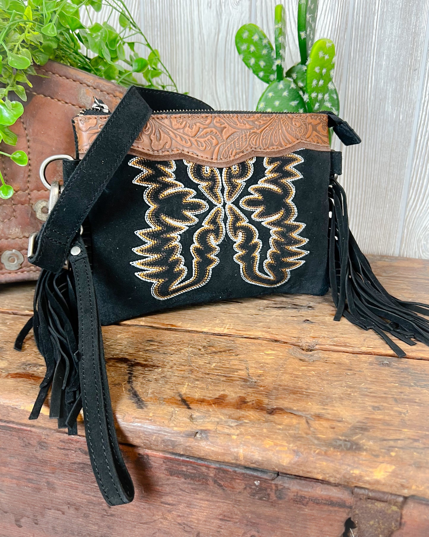 Western Dream Boot Stitch Crossbody Purse - Black