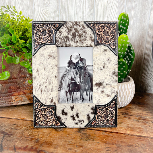Ranchlands Cowhide & Tooled Leather Picture Frame – 5x7