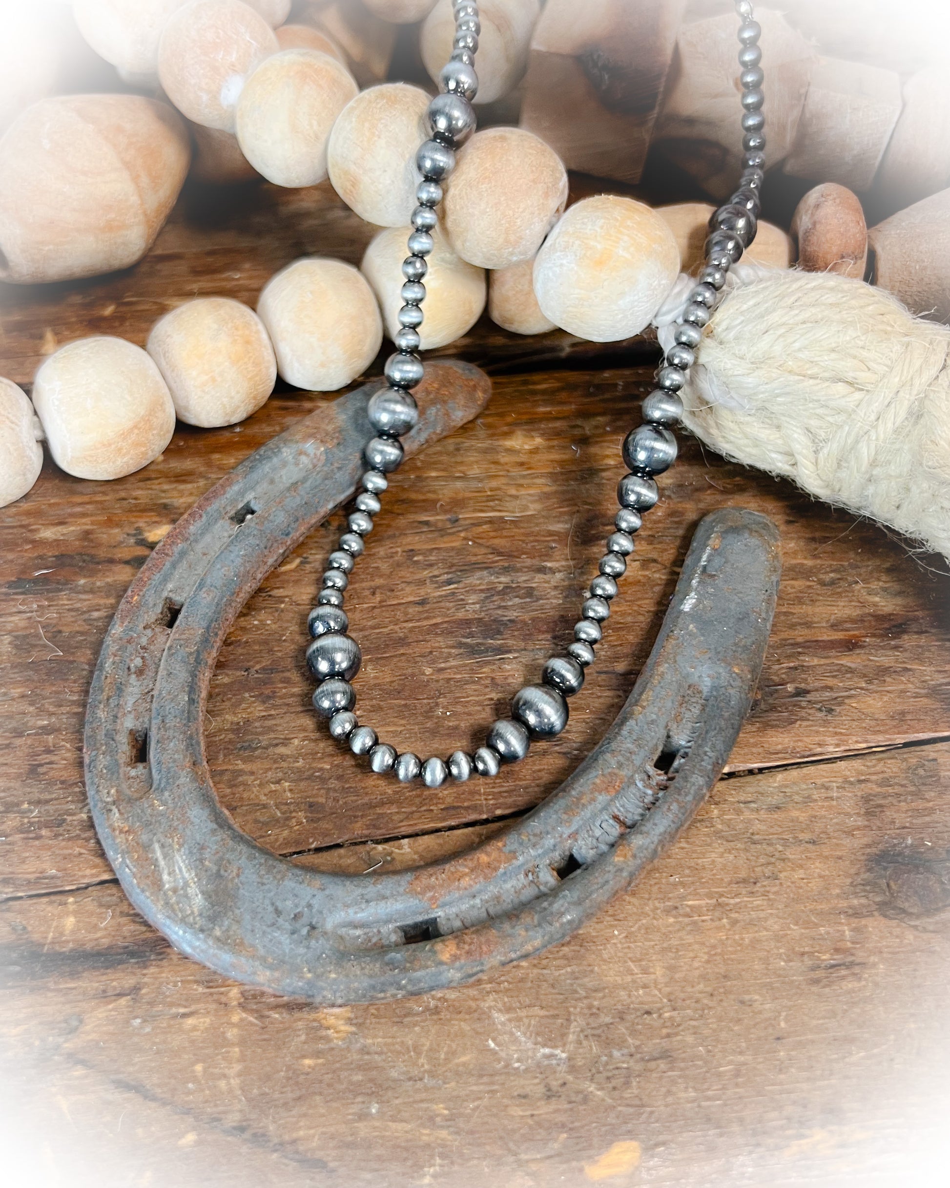 faux navajo pearl chocker necklace silver | punchy cactus | western boutique | western necklace