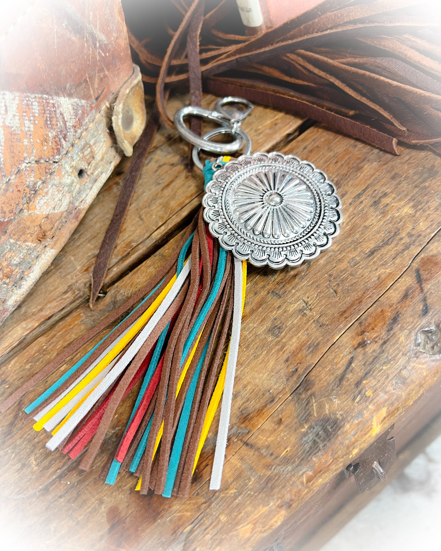 western concho keychain | punchy cactus western boutique | western accessories 