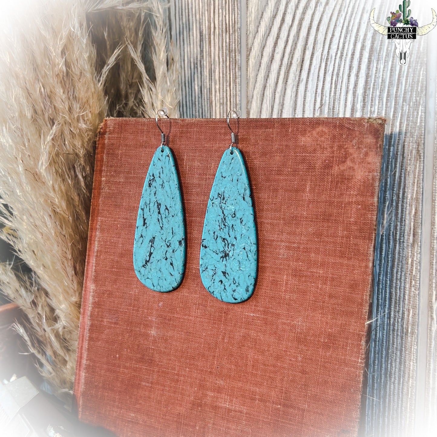 Lonely Earrings - Turquoise