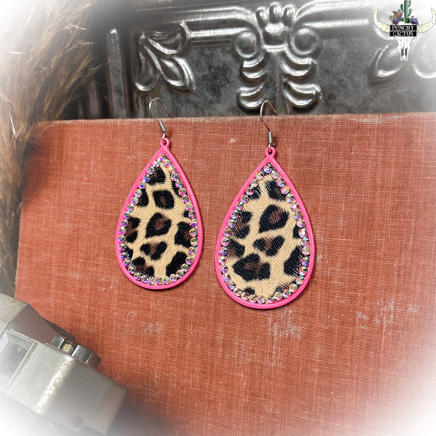 z-Wonderland Earrings - Pink